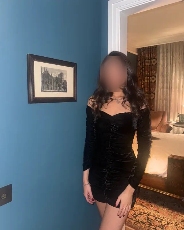 Justine - Image 6