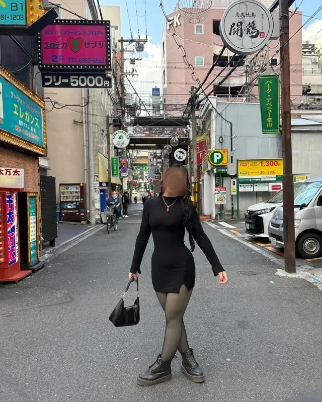 Sonia - Image 6