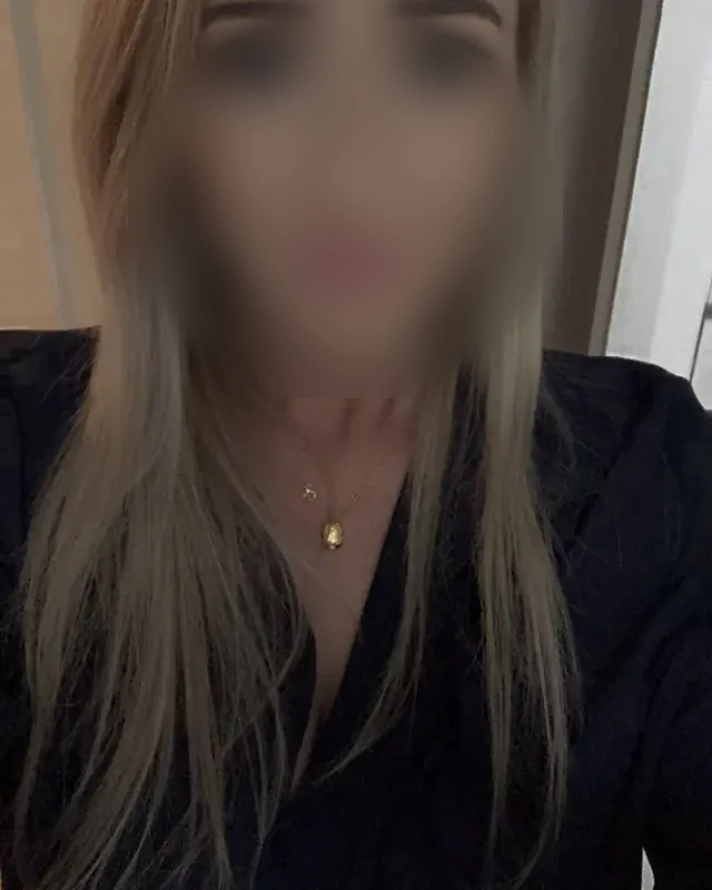 Coralie - Image 1